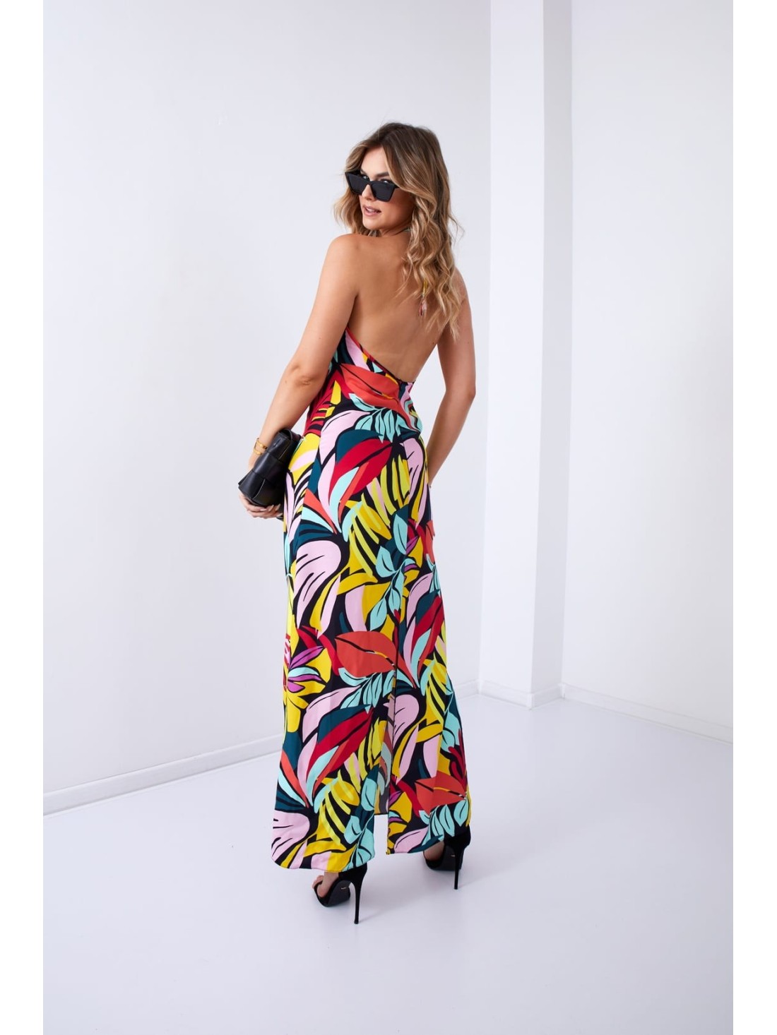 Patterned maxi dress tied around the neck, black 110595 - Online store - Boutique